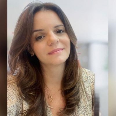 Aline Guimarães Teixeira