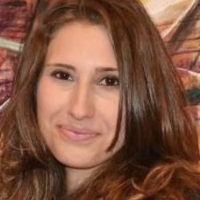 Laura Naves Machado Araujo Alencar