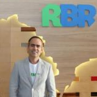 Rider Mendonça E Castro