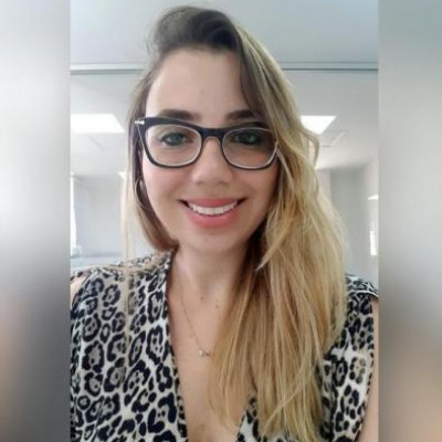 Raquel Caldeira Brant Silva