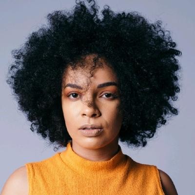 Mariana Mendonca Oliveira