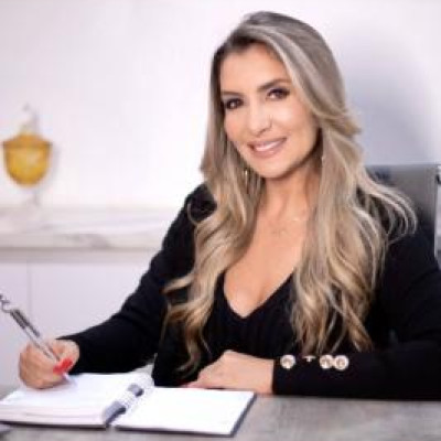 Carla Cristina Simoes Marcal