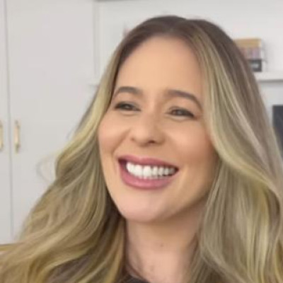 Claudia Schimidt de Araujo