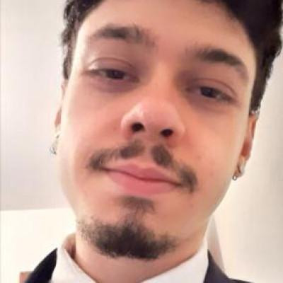 Daniel Silva