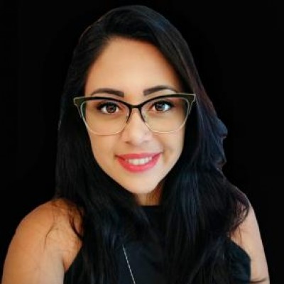 CAROLINE ELIZEI FERNANDES