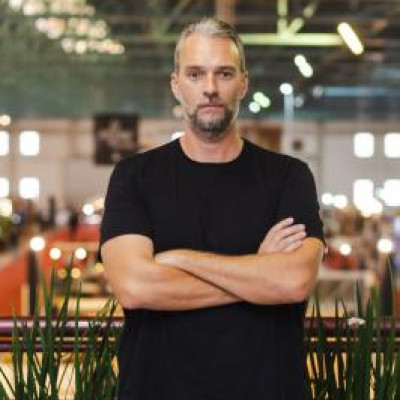 Jonathan Roger Linzmeyer