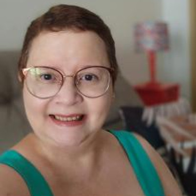 Fábia Maria Oliveira Pinho