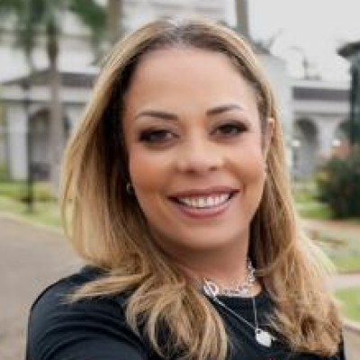 Ana Cristina Freire de Lima