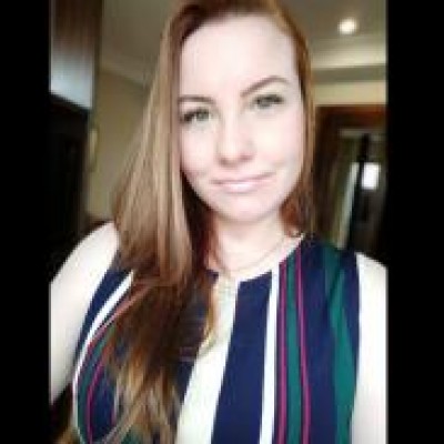 Nicole Andara Meneghetti