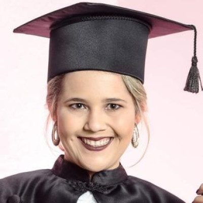 Dieny Camila de Lima Souza Costa