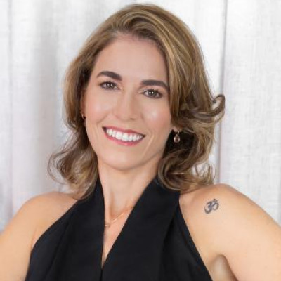 Christina de Oliveira Brasi