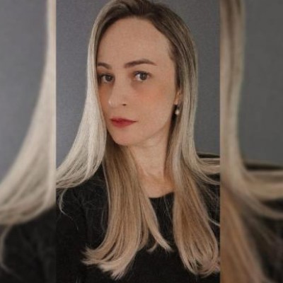 Cristiane Cunha Santana de Oliveira