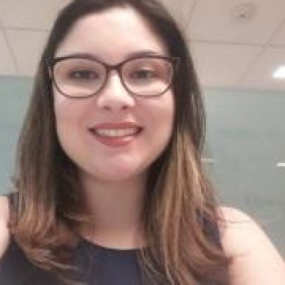 Luciane Santos Moraes Dellova de Campos