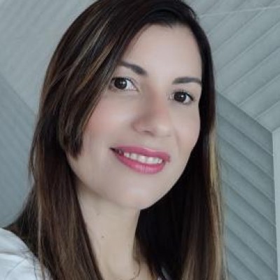 Carla Valeria de Aguiar Vieira