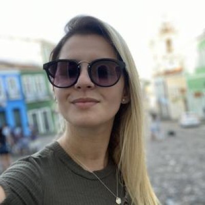 Maíra dos Santos Lima