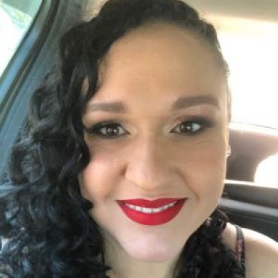 Elaine Pires de Oliveira dos Santos