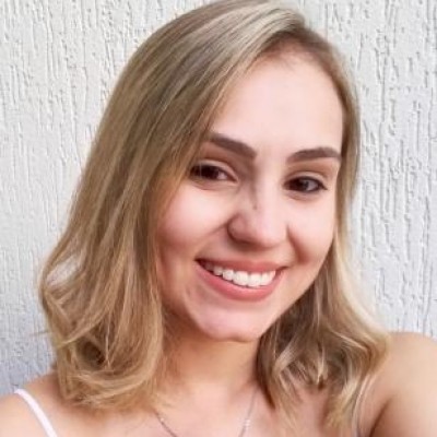 Vivian Marques Caldeira